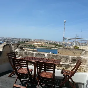 Maisonette Malta , Valletta Malta